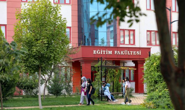 GAÜN Eğitim Fakültesi'ndeki tüm bölümlere EPDAD akreditesi