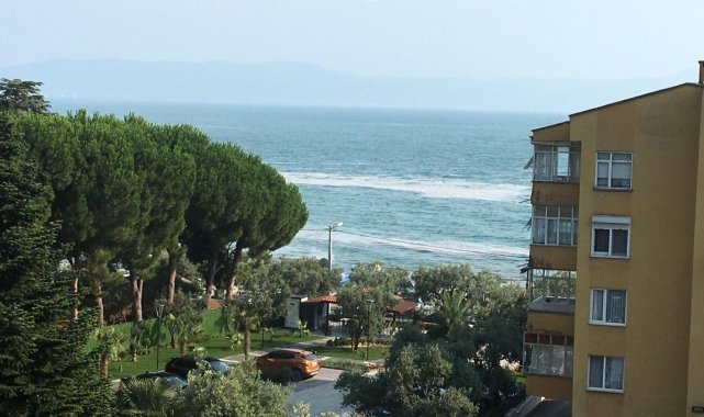 Gemlik sahillerinde yine müsilaj kabusu