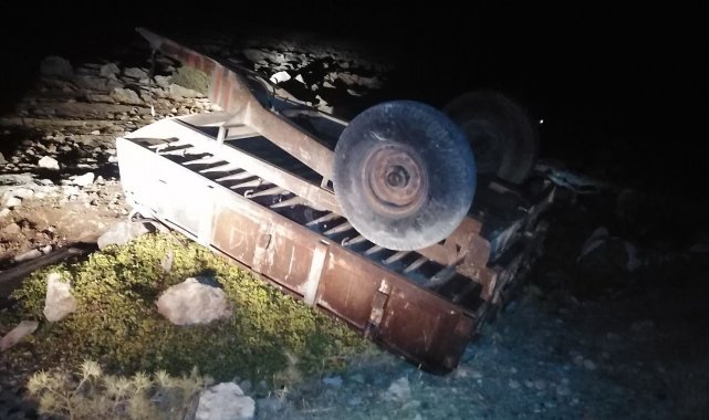 Hasat dönüşü feci kaza: 1 ölü, 2 yaralı