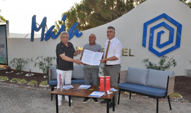 Hayırsever iş adamı Çeşme&#039;deki öğretmenlere lojman yapacak