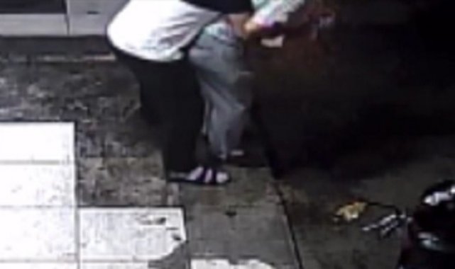 Heimlich manevrası yine hayat kurtardı