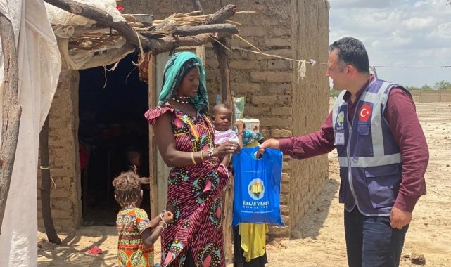 İhlas Vakfı bayramı yaşattı