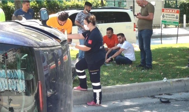 İstanbul'da feci kaza: Burnu bile kanamadan kurtuldu, aracına böyle baktı