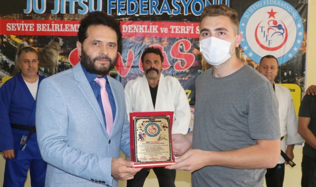 Ju Jitsu Federasyonu&#039;ndan İHA&#039;ya teşekkür plaketi