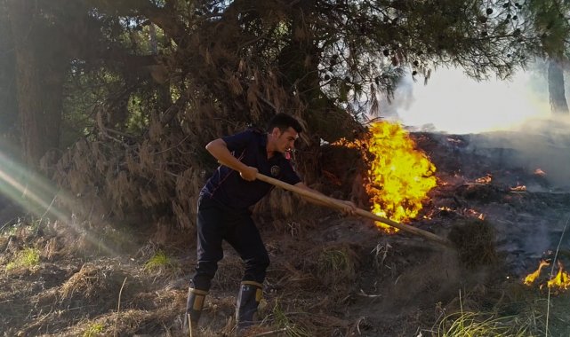 Kahramanmaraşlı itfaiyeciler Osmaniye&#039;de
