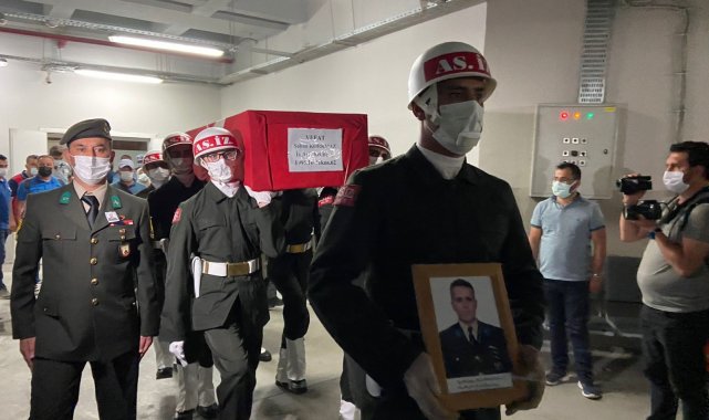 Kazada ölen astsubay için askeri tören