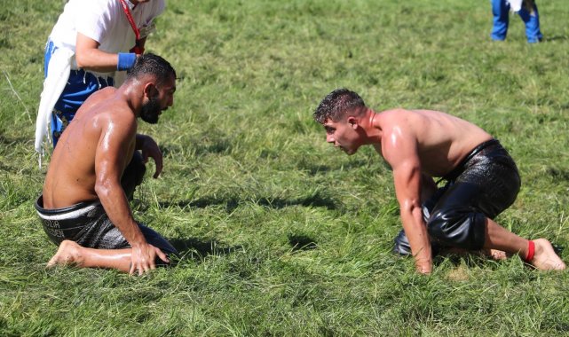 Kırkpınar'da 53 Başpehlivan kol bağlayacak