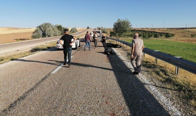 Kırşehir'de motosiklet bariyerlere çarptı: 1 ölü