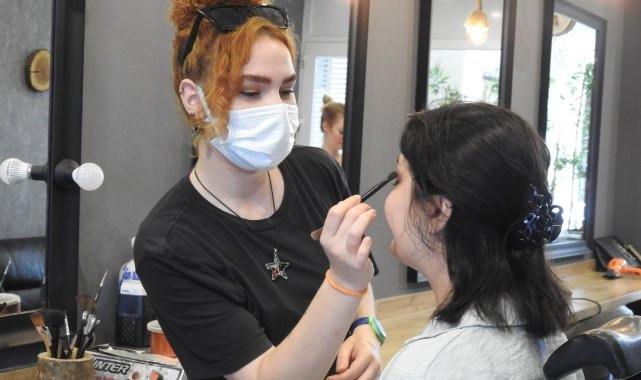 Kurban Bayramı berberlerin yüzünü güldürdü