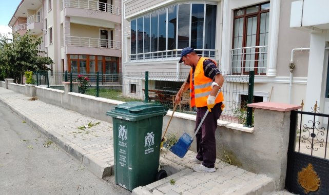 Mahalleler temizleniyor