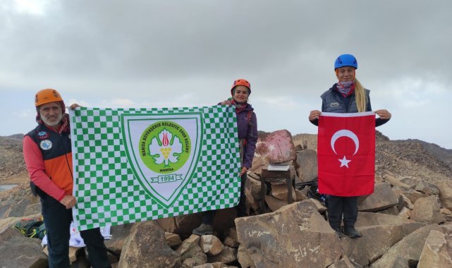 Manisa BBSK&#039;lı dağcılardan önemli tırmanış
