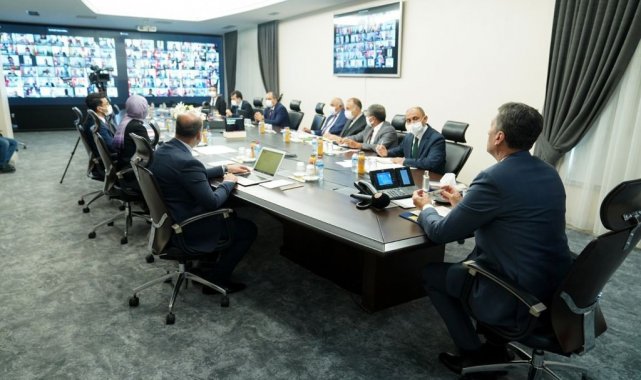 Milli Eğitim Bakanı Selçuk, 81 ilin milli eğitim müdürüyle toplantı yaptı