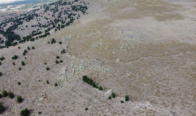 Milli Mücadele döneminden kalma siperler halen savaşın izlerini taşıyor