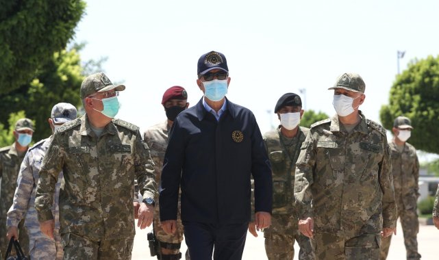 Milli Savunma Bakanı Hulusi Akar Gaziantep'te