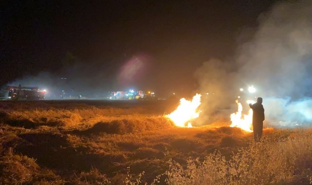 Önce biçerdöver sonra 150 dekarlık ekili buğday tarlası yanarak kül oldu