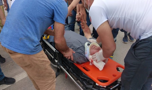 Osmaneli &#039;de kamyonet ile motosiklet çarpıştı: 1 yaralı