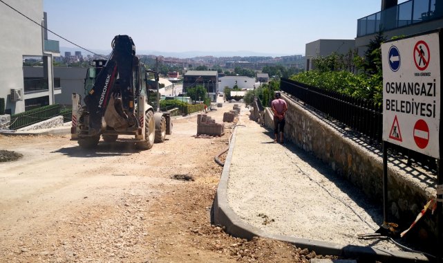 Osmangazi'de cadde ve sokaklar yenileniyor