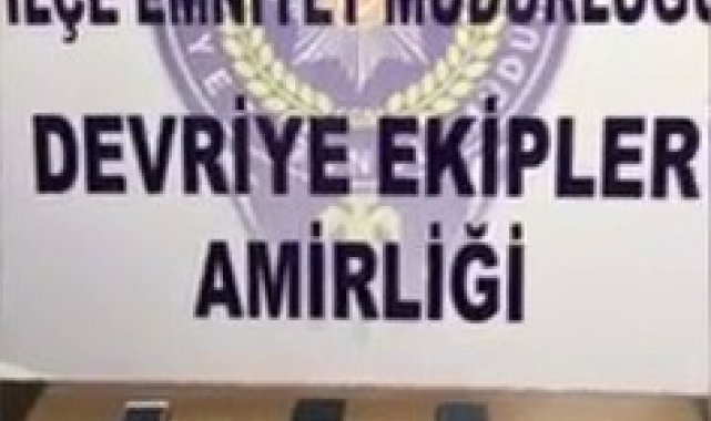 Sancaktepe'de uyuşturucuları alıcı ismine göre paketleyen şahıslar yakalandı