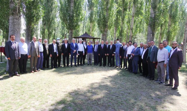 Şehir Parkında geleneksel bayramlaşma