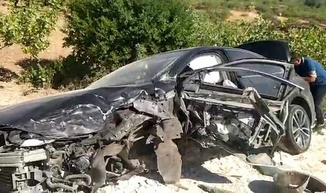 Siirt'te iki araç kafa kafaya çarpıştı: 4 yaralı