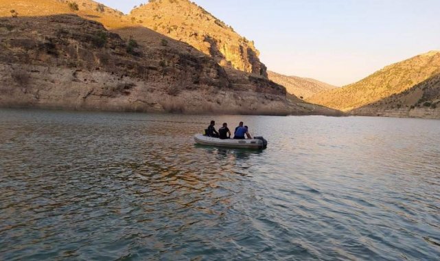 Siirt&#039;te serinlemek için suya giren genç akıntıya kapıldı