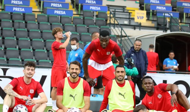 Sivasspor Petrocub maçına hazır