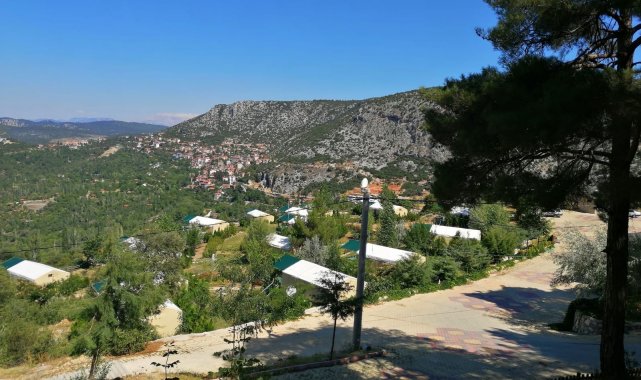 Sütçüler ilçesi yaz aylarında nüfusunu 5&#039;e katlıyor