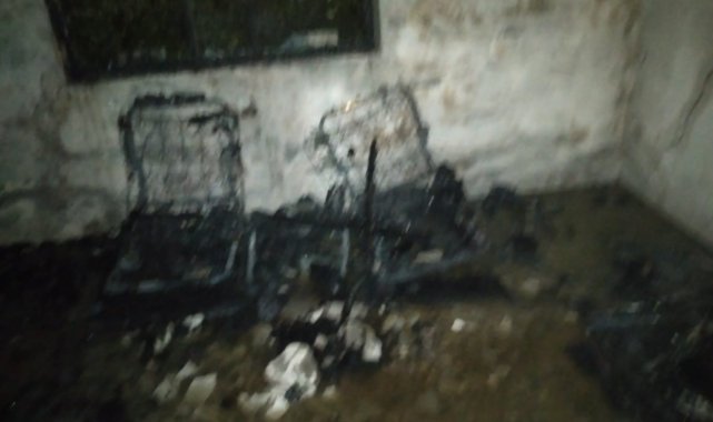 Tarsus'ta ev yangını