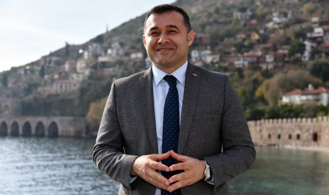 Tatilcilerin akın ettiği Alanya&#039;nın nüfusu 1.5 milyona yaklaştı