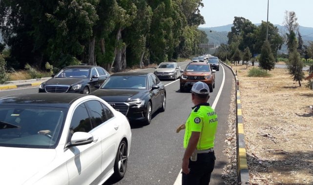 Tatilcilerin dönüş çilesi başladı