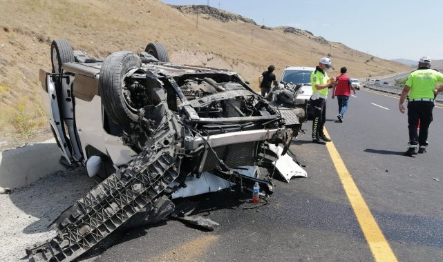 Ters dönen araçta 1 kişi yaralandı