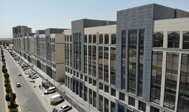 TOKİ, Şanlıurfa&#039;da 54 rezidans daire ve 32 ofisi açık artırma yöntemi ile satışa sundu