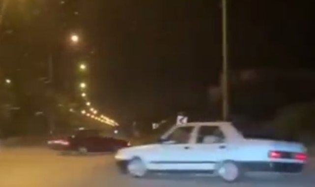 Trafiği durdurup drift yapan magandalar böyle görüntülendi