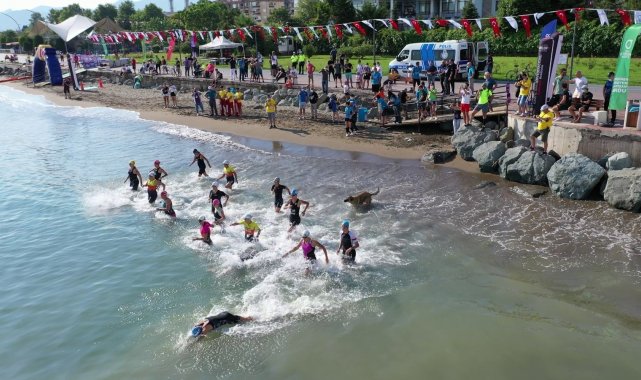 Triatlon yarışmasında ilginç olay