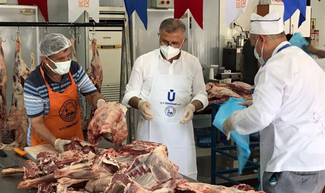 Üsküdar'da ihtiyaç sahibi ailelere 30 ton kurban eti dağıtıldı