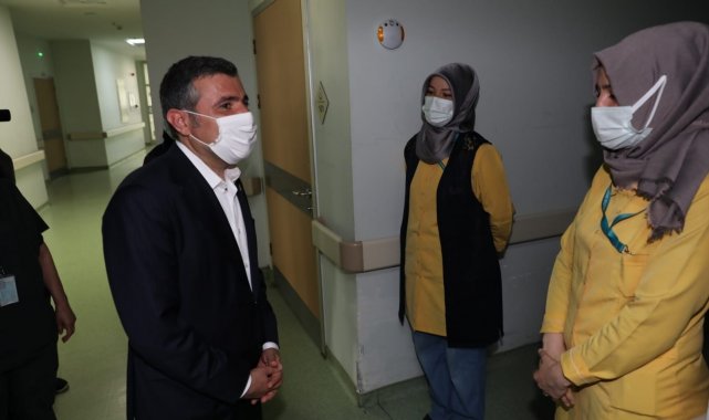 Vali Atay, aşılamayı yakından takip ediyor