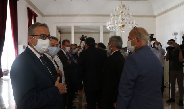 Vali Su: "Bayramın güzelliklerini, sevincini hep birlikte paylaşalım, yaşayalım"