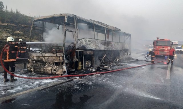 Yolcu otobüsü alev alev yandı
