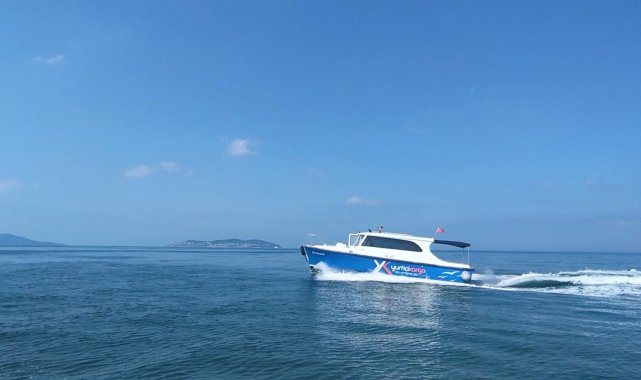 Yurtiçi Kargo &#039;Adalar&#039; için denize indi