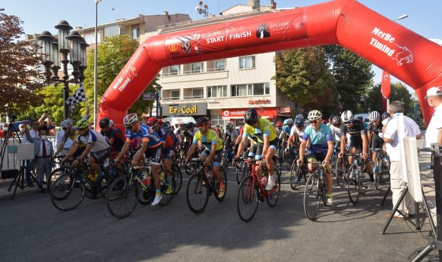 100. Yıl Gran Fondo Bisiklet Yarışı coşkuyla tamamlandı