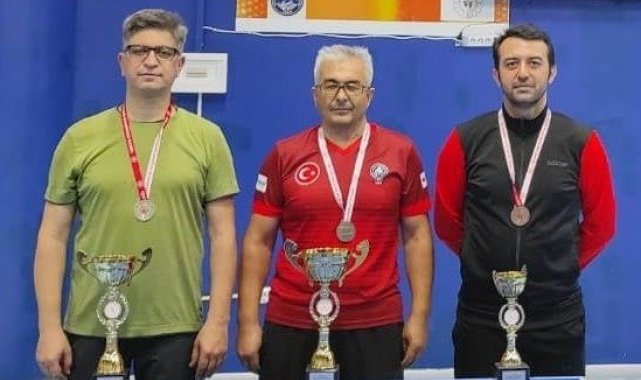 30 Ağustos Zafer Bayramı Masa Tenisi turnuvası tamamlandı