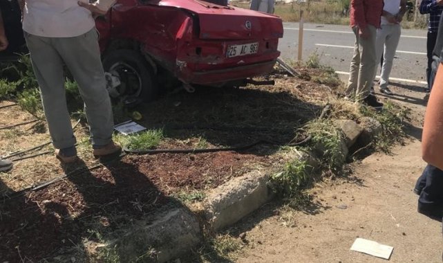 Ağrı&#039;da iki otomobilin çarpıştı: 2 ölü