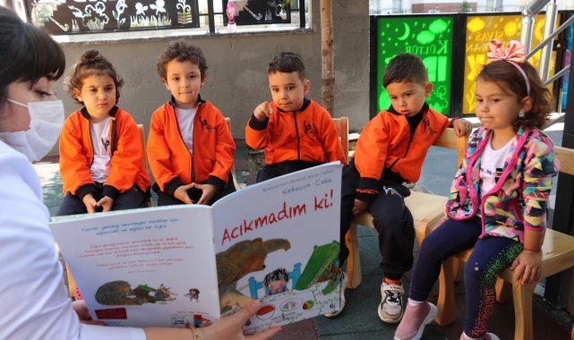 AKD KİDS çocuklara kitap sevgisini aşılıyor
