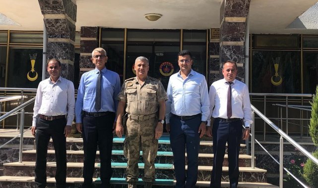 Albay Aslan&#039;a ziyaret