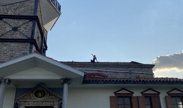 Aleyna Tilki, klip çekimi için Kız Kulesi&#039;nin çatısına çıktı