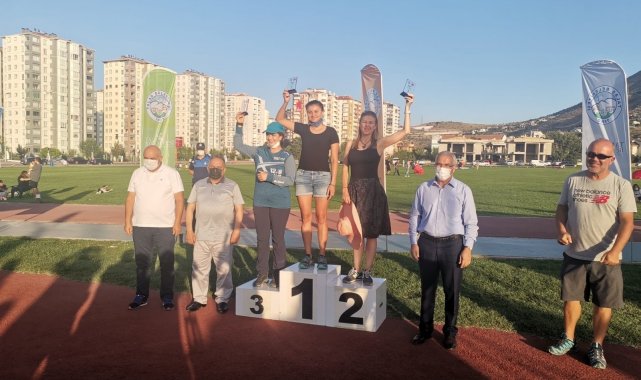 Ali Dağı Yamaç Paraşütü Mesafe Şampiyonası&#039;nı kazananlar belli oldu