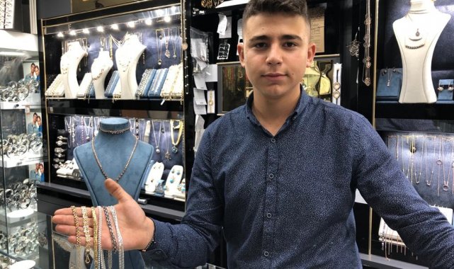 Altın görünümlü gümüş ürünler yoğun talep görüyor