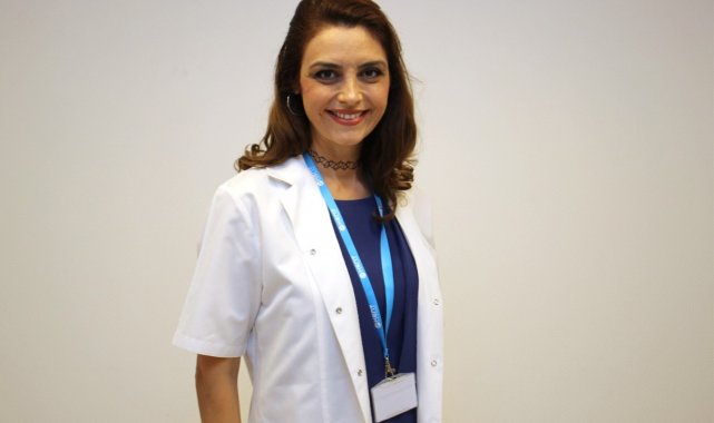 Alzheimer hasta yakınlarına rehber bilgiler