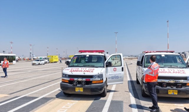 American Airlines&#039;a ait yolcu uçağı İsrail&#039;e acil iniş yaptı