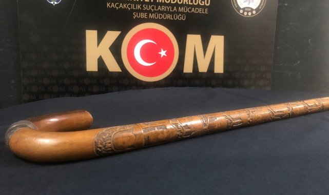 Atatürk&#039;e ait olduğu belirtilerek müzayedede satılmak istenen bastona el konuldu